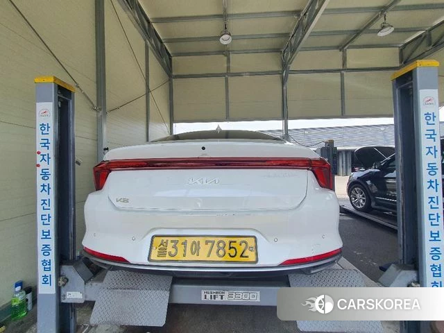 Kia K8 2023 Белый из Кореи, фото 2
