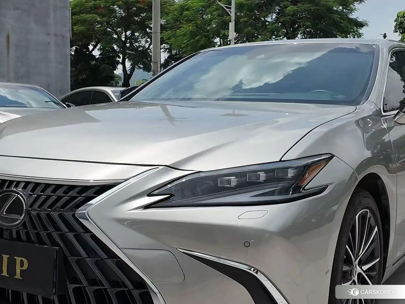 Lexus ES 2024 Silver/gray из Китая, фото 3