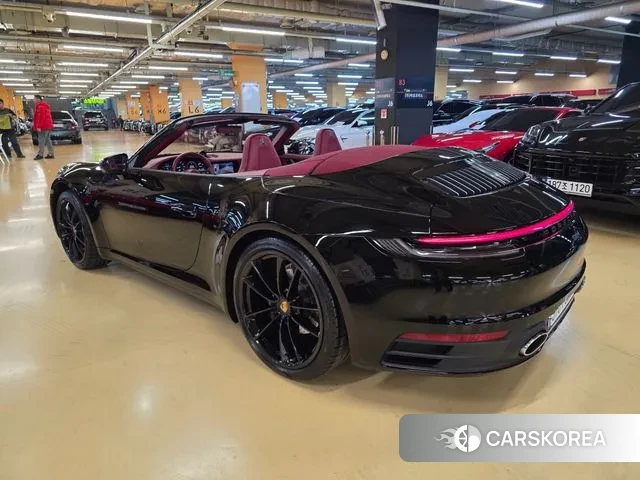 Porsche 911(992) id 3504402 из Кореи 12