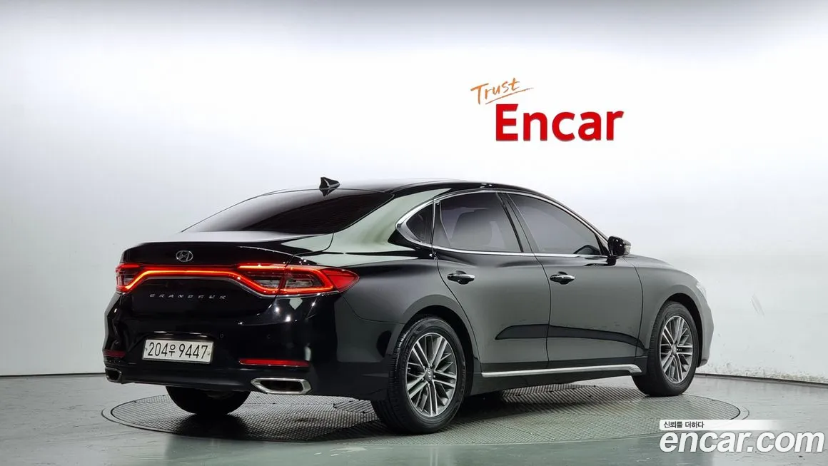 Hyundai Grandeur IG id 2104472 из Кореи 12