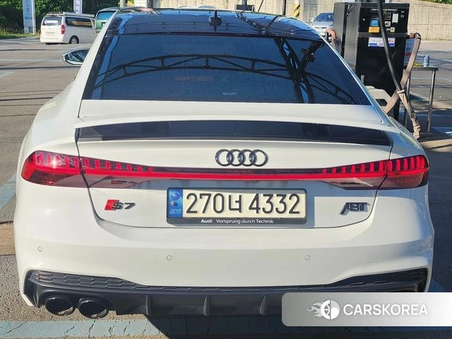 Audi S7 (4K) 2021 Жемчужный цвет из Кореи, фото 2