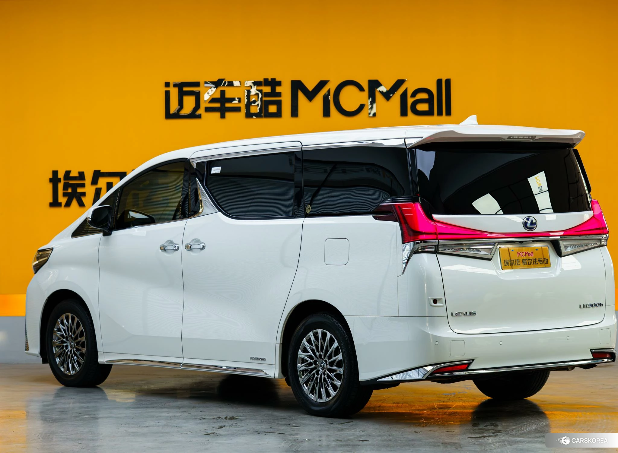 Lexus LM 2020 Белый из Китая, фото 2