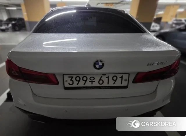 BMW 5 Series (G30) 2020 Белый из Кореи, фото 2