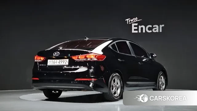 Hyundai Avante AD id 3418113 из Кореи 12