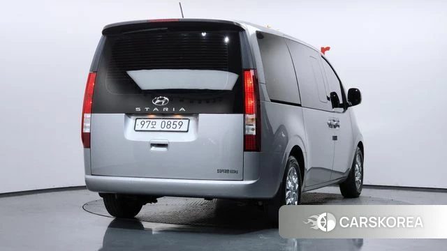 Hyundai Staria id 3954375 из Кореи 12
