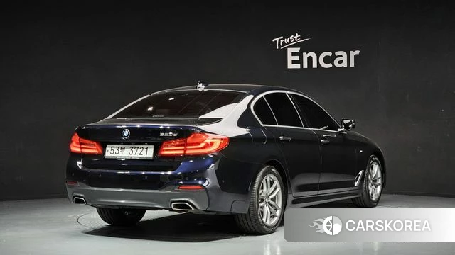 BMW 5 Series (G30) id 4269472 из Кореи 12