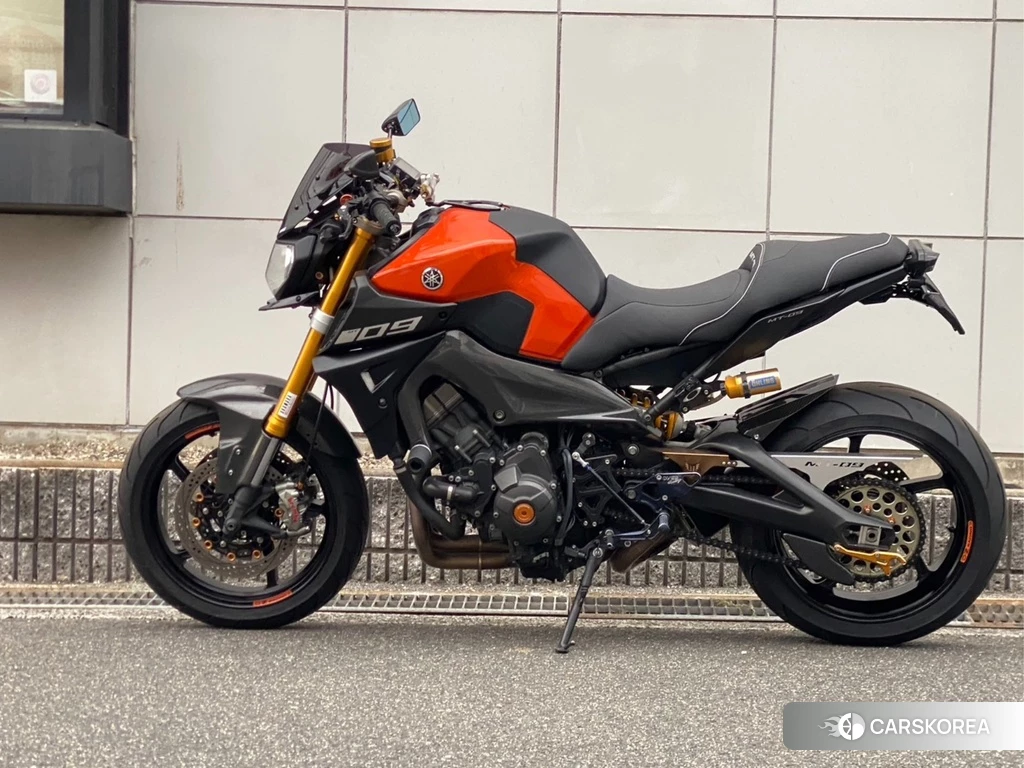 Проданный Yamaha MT-09 2014 из Японии