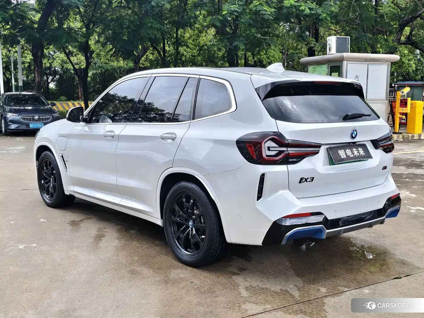 BMW iX3 2022 Белый из Китая, фото 4