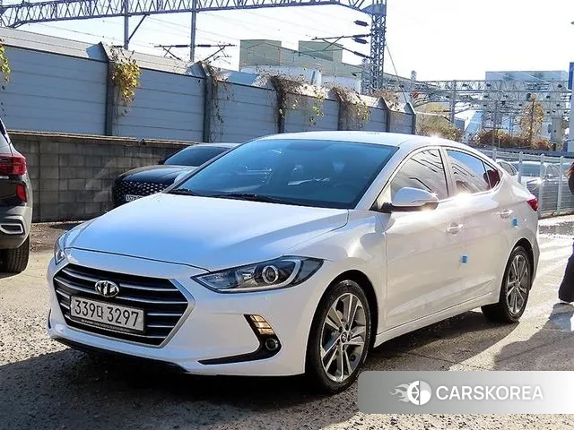 Hyundai Avante AD id 3434672 из Кореи 10