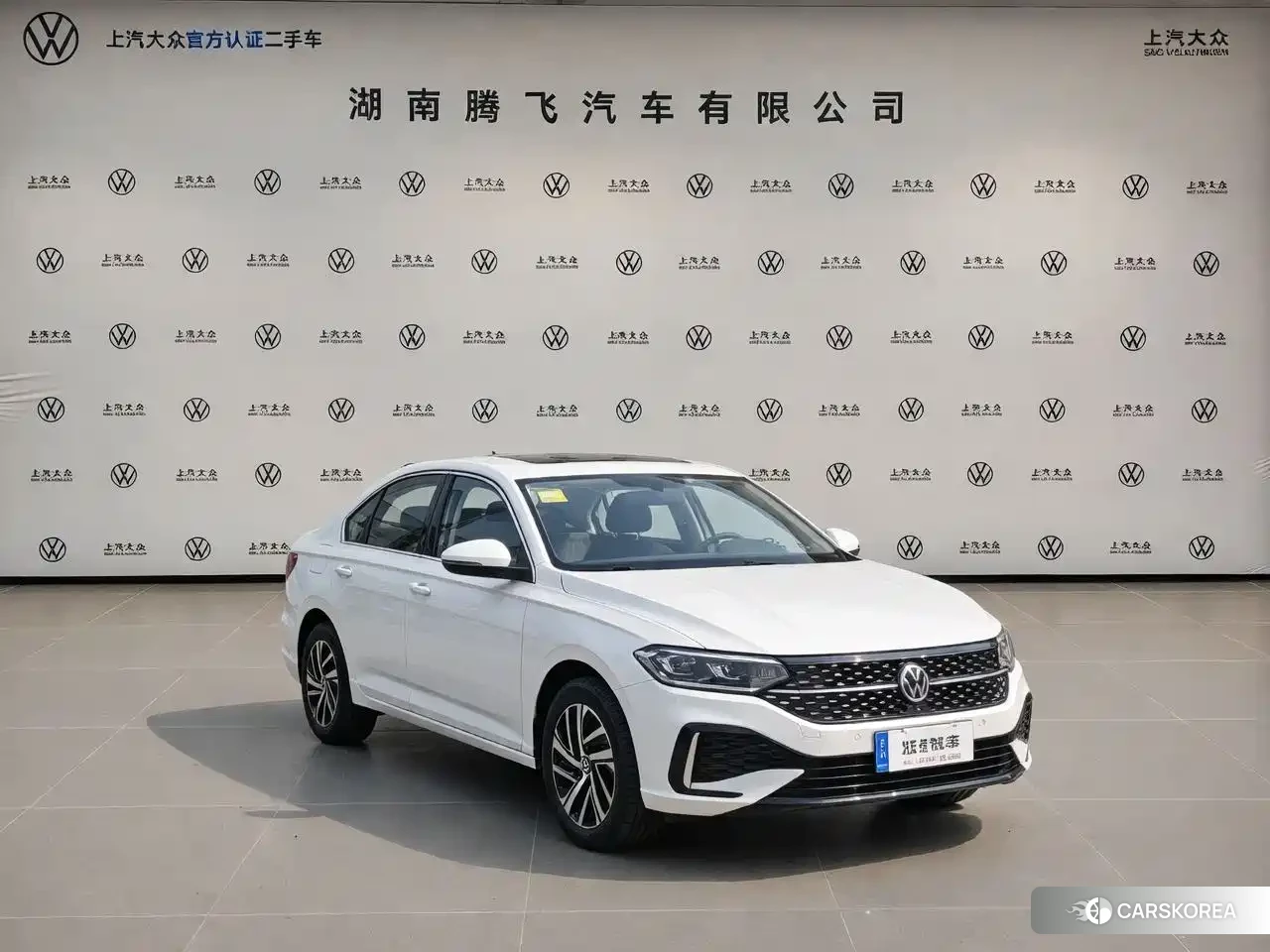 Volkswagen Lavida 2024 Белый из Китая, фото 2