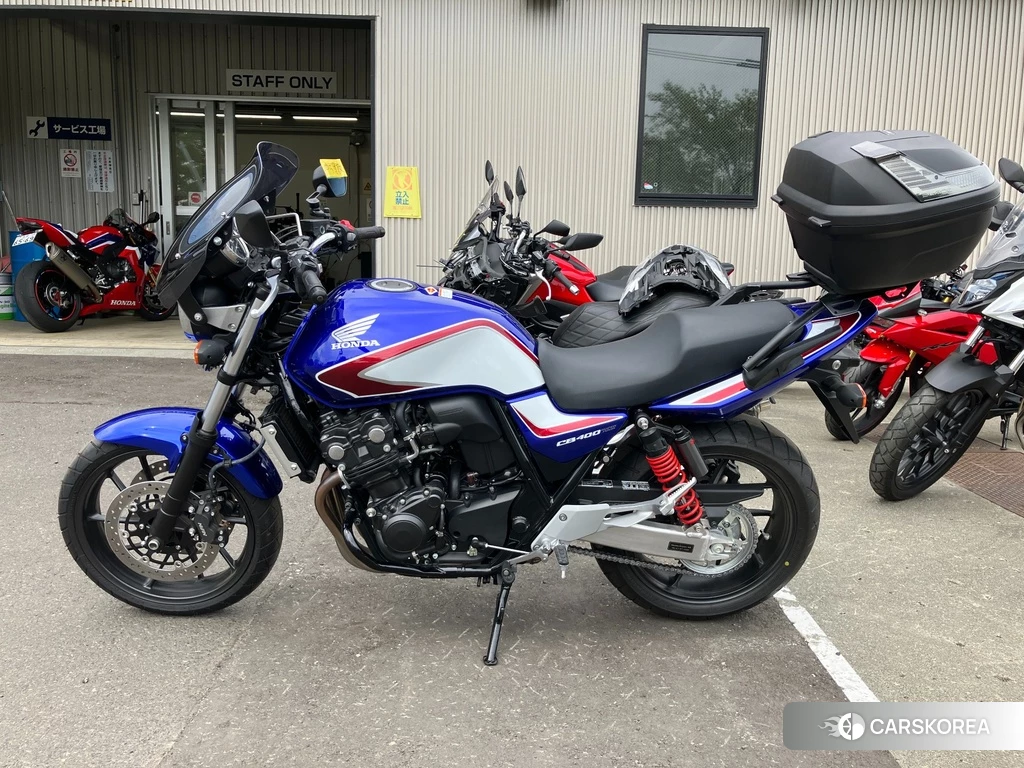 Проданный Honda CB400SF ABS 2019 из Японии, фото 2