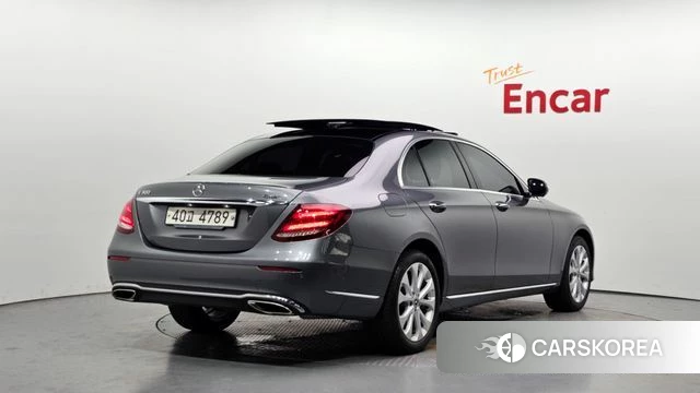 Mercedes-Benz E-Class W213 id 4587172 из Кореи 12