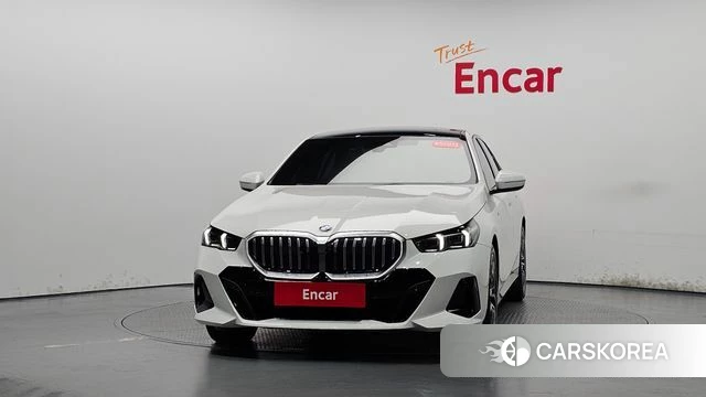 BMW 5 Series (G60) id 4706198 из Кореи 12