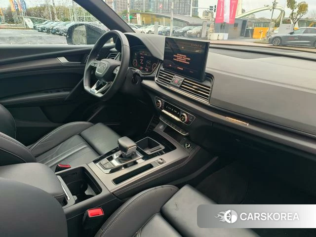 Audi Q5L 2023 Черный из Китая, фото 2