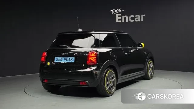 Mini Cooper Electric id 3735379 из Кореи 12