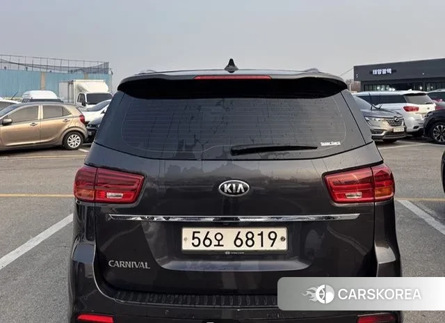Kia The New Carnival 2019 Черный из Кореи, фото 2