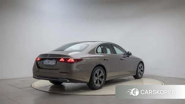 Mercedes-Benz E-Class W214 id 3015903 из Кореи 12