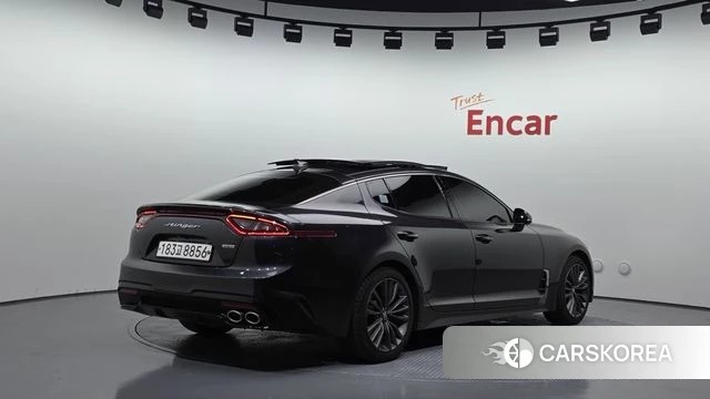 Kia Stinger id 4596382 из Кореи 12