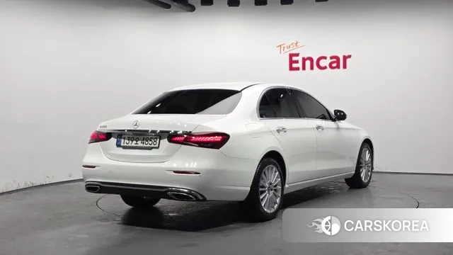 Mercedes-Benz E-Class W213 id 3675422 из Кореи 12