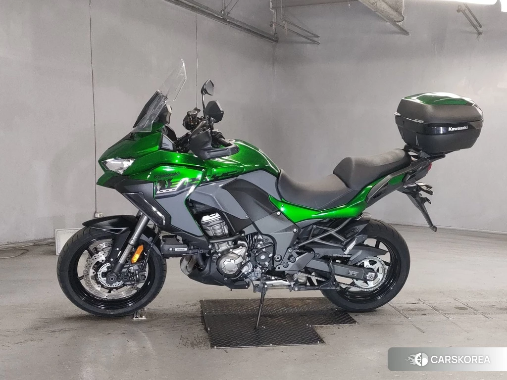 Проданный Kawasaki VERSYS 1000 SE 2019 из Японии