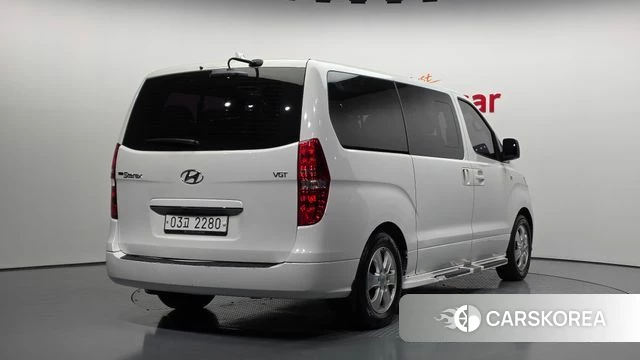 Hyundai The New Grand Starex id 3834998 из Кореи 12