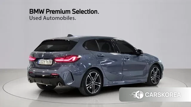 BMW 1 Series (F40) 2021 Небесно-голубой из Кореи, фото 2