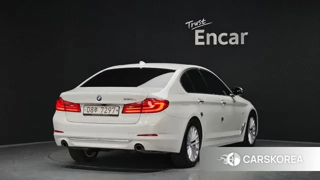 BMW 5 Series (G30) id 3494760 из Кореи 12