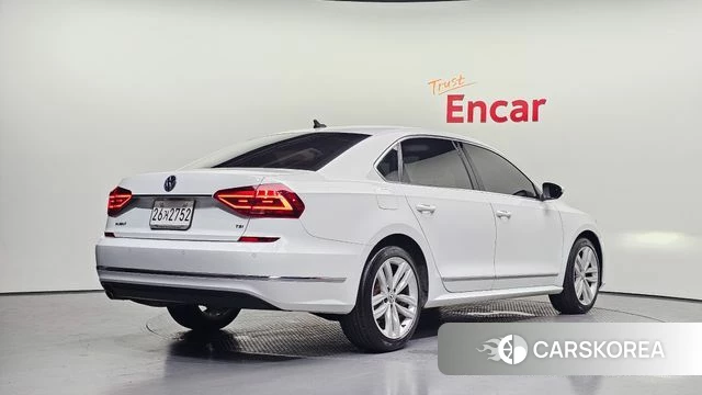 Volkswagen The New Passat id 4626281 из Кореи 12