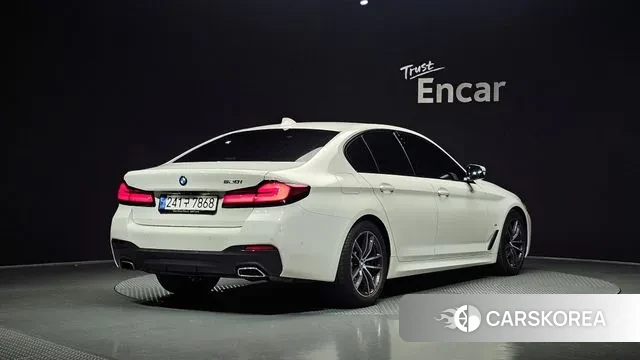 BMW 5 Series (G30) id 3366325 из Кореи 12