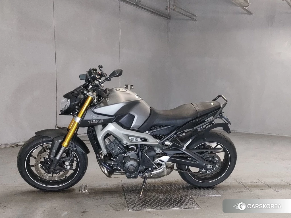 Проданный Yamaha MT-09 id 4165029 из Японии