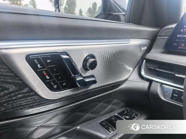 Cadillac CT6 2024 Черный из Китая, фото 6