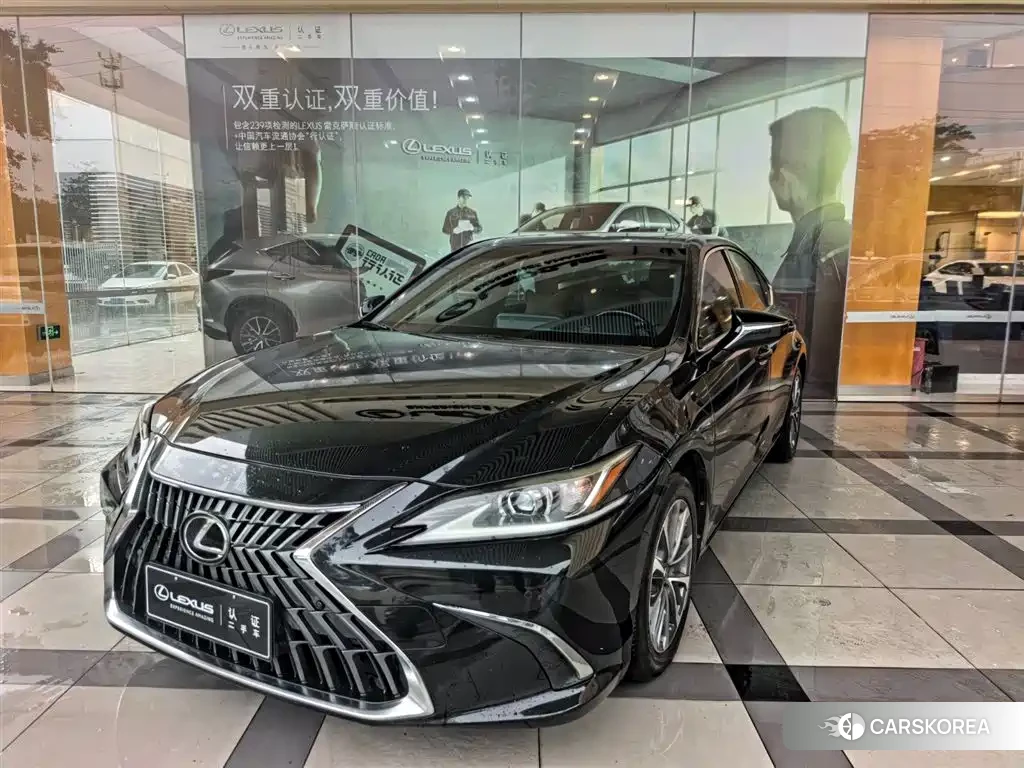 Lexus ES 2022 Черный из Китая, фото 2