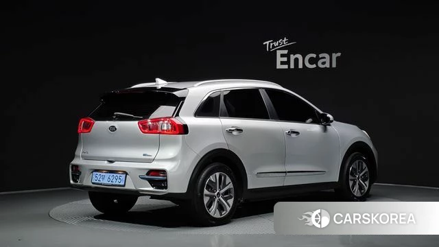Kia Niro EV id 4471139 из Кореи 12