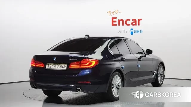 BMW 5 Series (G30) id 3248371 из Кореи 12