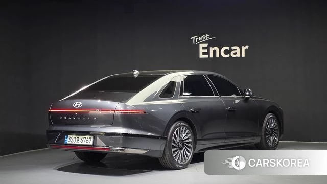 Hyundai Grandeur (GN7) id 4388610 из Кореи 12