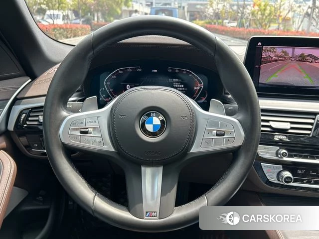 BMW 5 series 2023 Черный из Китая, фото 5