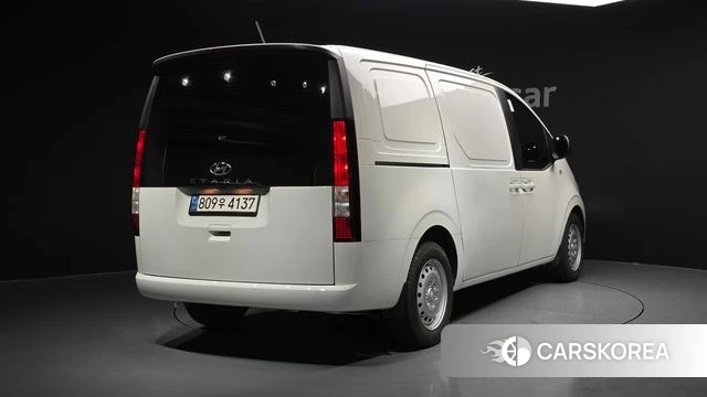 Hyundai Staria id 4422919 из Кореи 12
