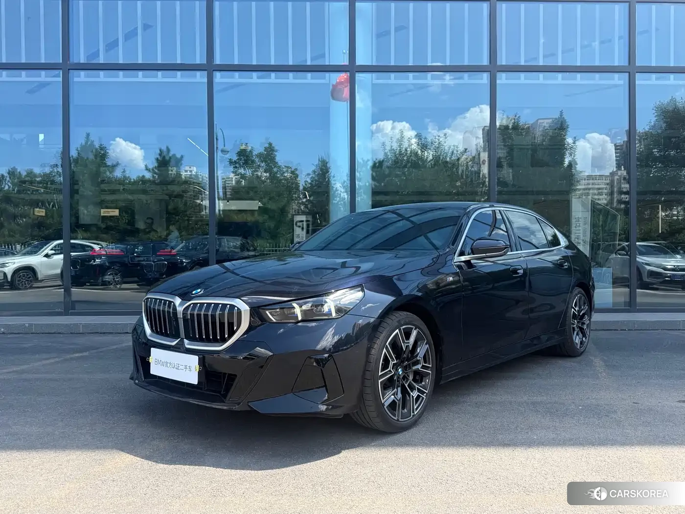 BMW 5 series 2024 Черный из Китая, фото 2