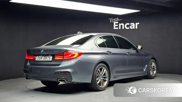 BMW 5 Series (G30) id 4587522 из Кореи 12