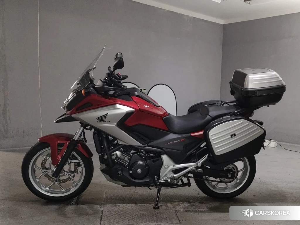 Проданный Honda NC750X DCT 2017 из Японии, фото 2