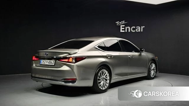 Lexus ES300h 7th generation id 4224481 из Кореи 12