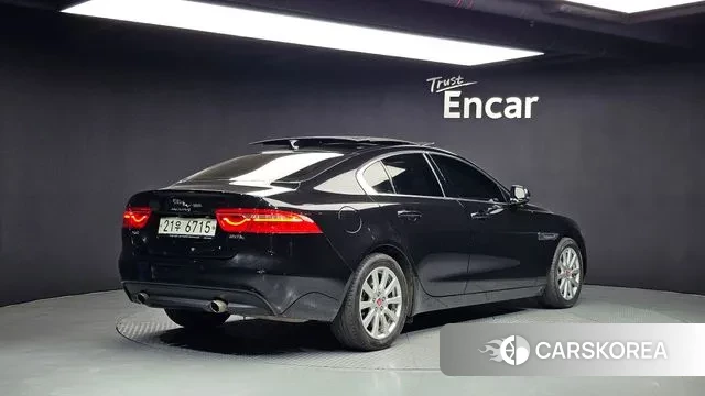 Jaguar XE id 3319795 из Кореи 12