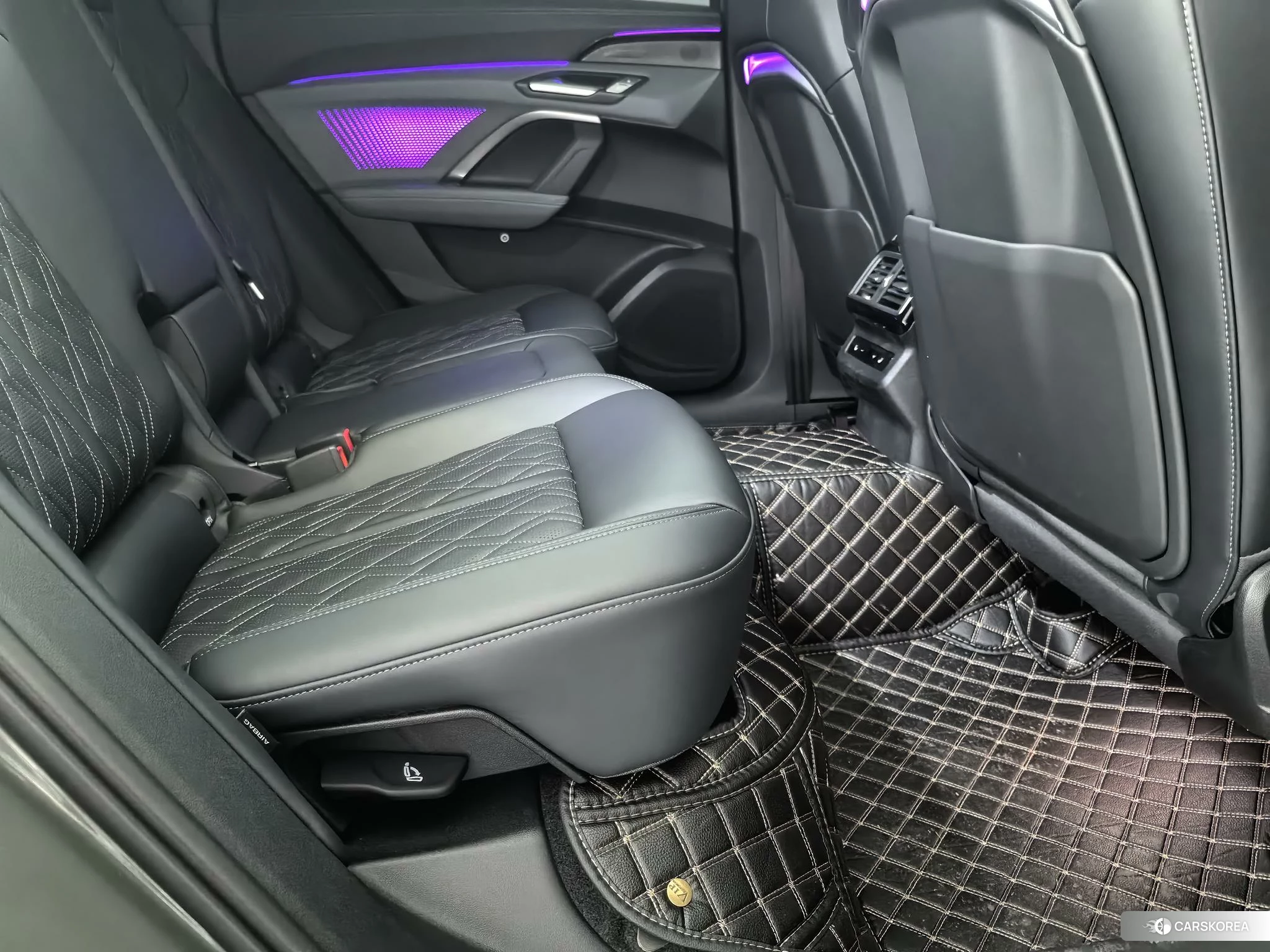 Audi Q5L id 4454178 из Китая 10