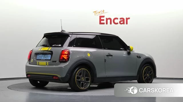 Mini Cooper Electric id 4650946 из Кореи 12
