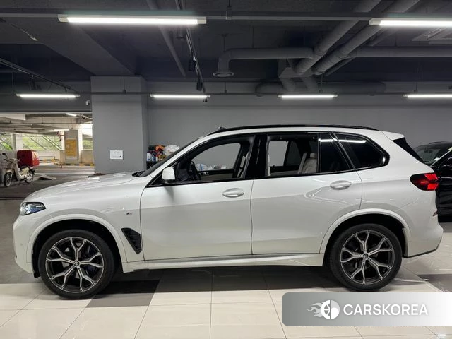 BMW X5 (G05) 2026 Белый из Кореи, фото 6