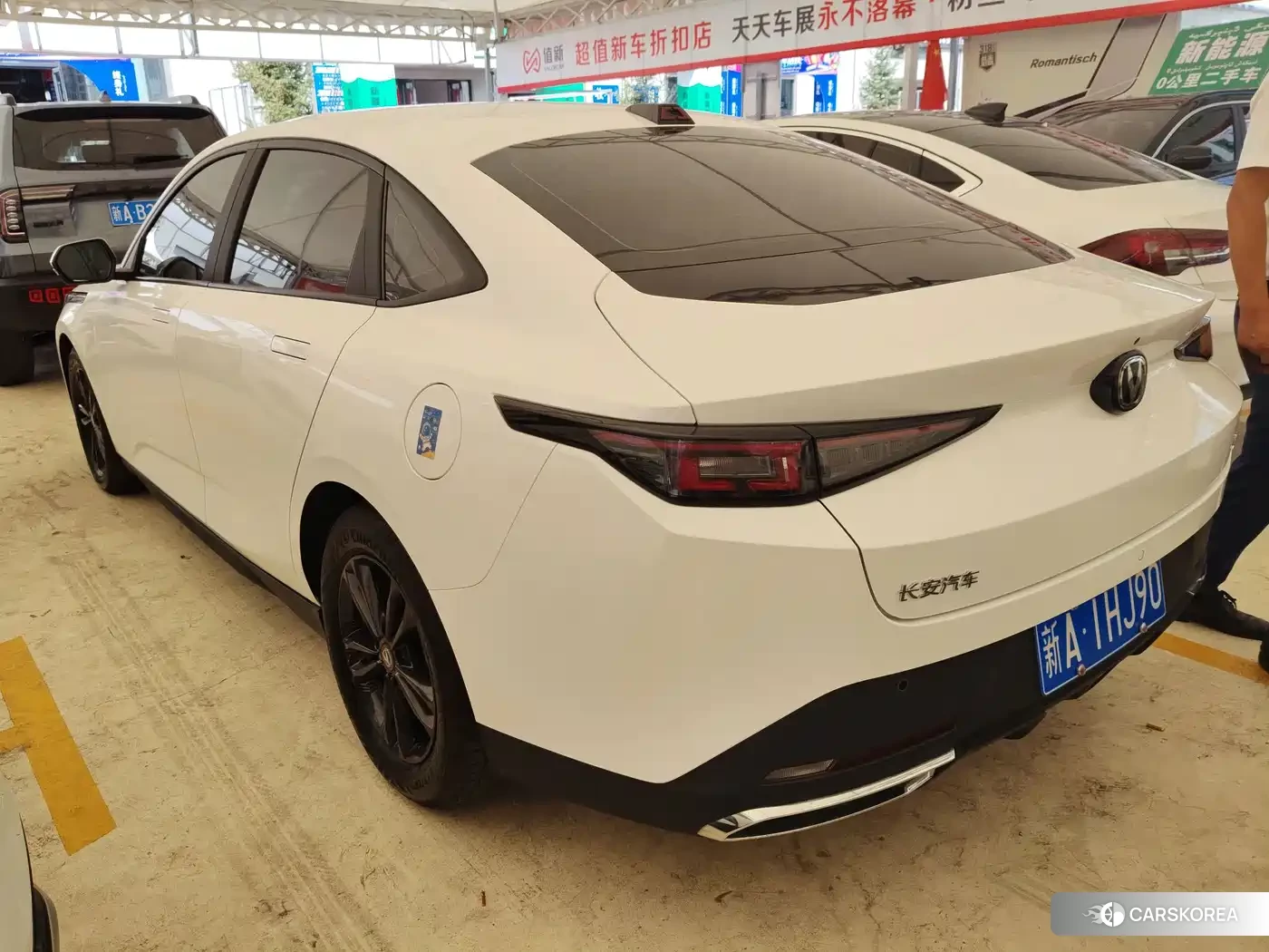 Chang'an Yida 2023 Белый из Китая, фото 2