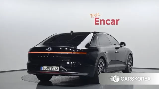 Hyundai Grandeur (GN7) id 3180344 из Кореи 12