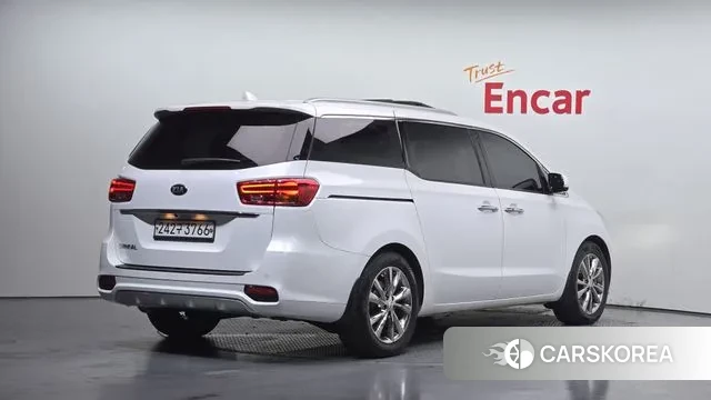 Kia The New Carnival id 3444419 из Кореи 12