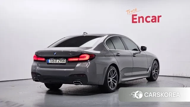 BMW 5 Series (G30) id 3033037 из Кореи 12