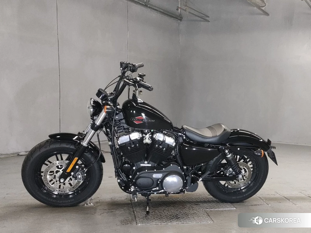 Проданный Harley-Davidson Sportster 48 XL1200X 2019 из Японии, фото 2